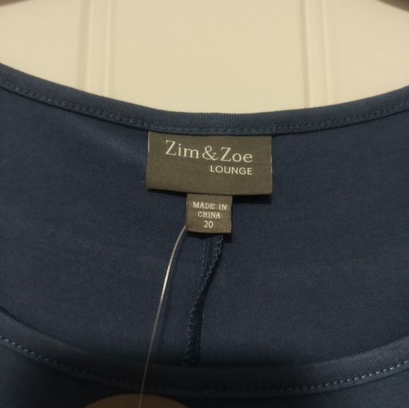 New Lounge Over Size Dress - Size 2X - Picture 3 of 8